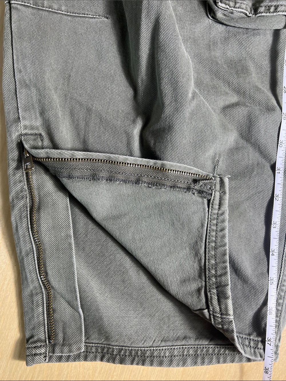 GAP Women's Cargo Pants in Olive Green size 16 - Picture 9 of 11